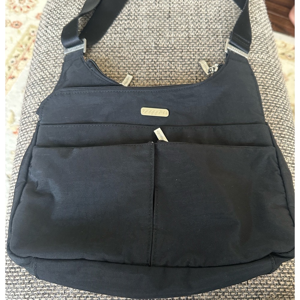 Baggallini Black Crossbody Bag